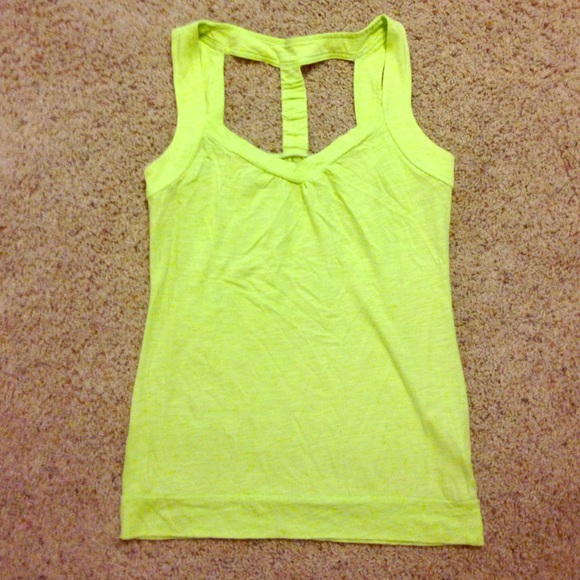 Cut-out Lime Top