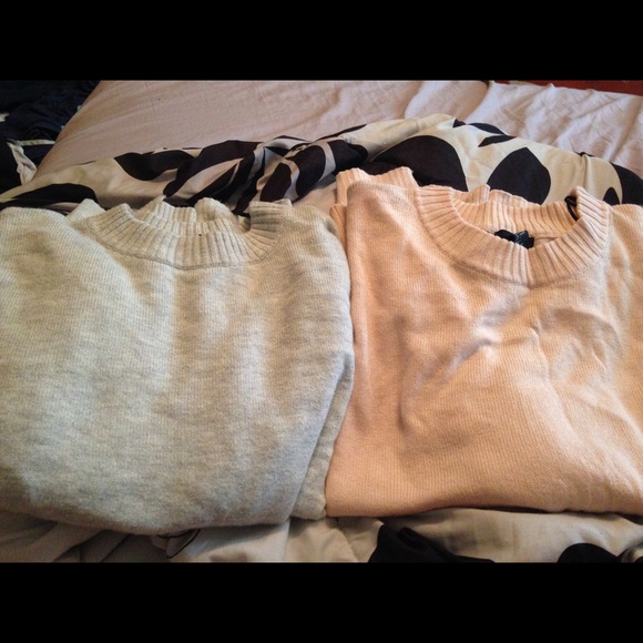 Two loose h&m sweaters