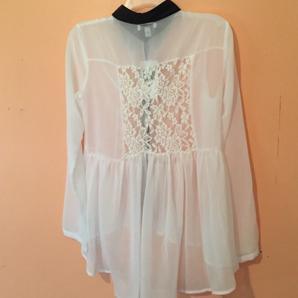 White Blouse with Lace Detailing & Leather Collar - Picture 2 of 2