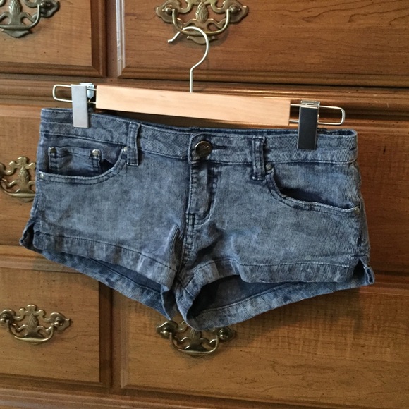 Urban Behavior Pants - Urban Behavior Shorts - Corduroy