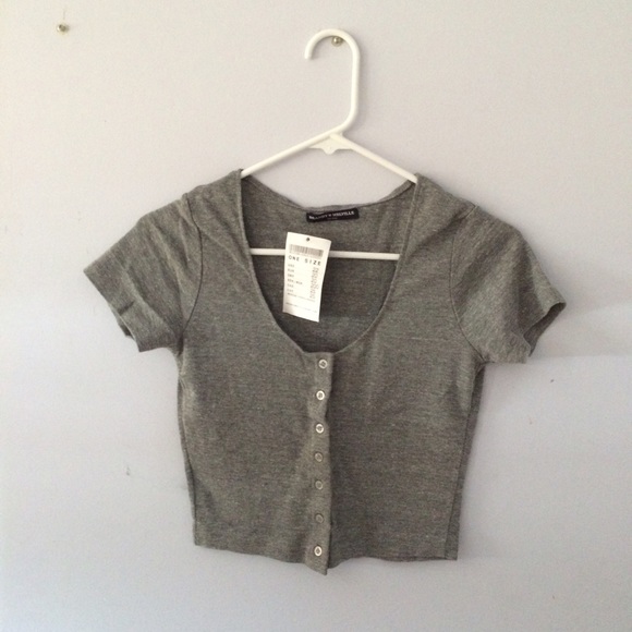 Grey crop tank