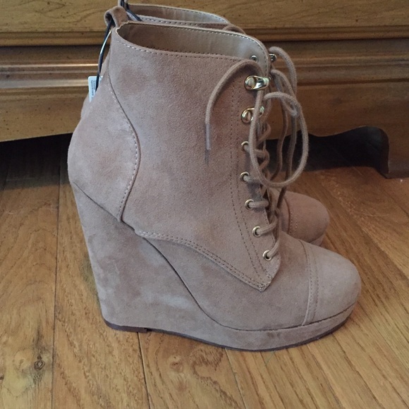 Forever 21 High Heeled Booties - Picture 2 of 4
