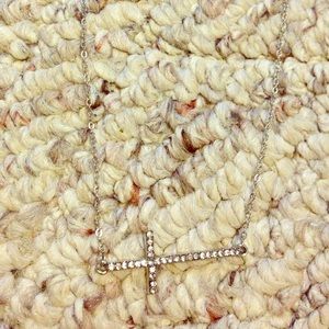 Cross silver necklace
