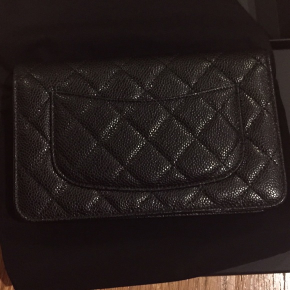 💥SOLD! NIB CHANEL Wallet on Chain WOC - Picture 3 of 4