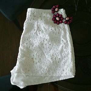 NWOT Dolce Vita White Eyelet Shorts