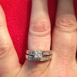White gold wedding set
