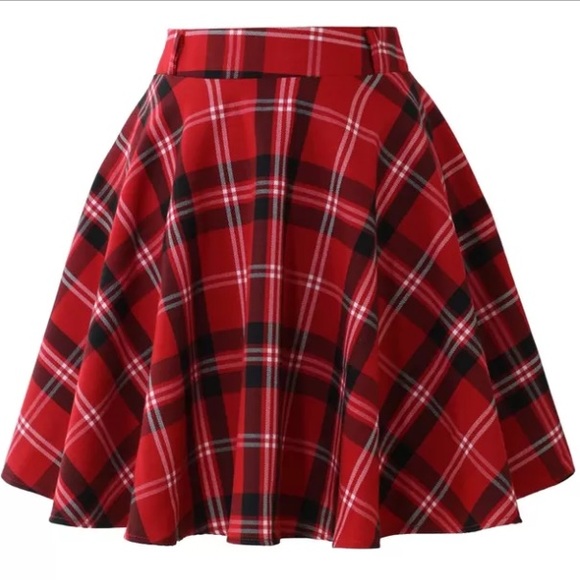 Red plaid skater skirt
