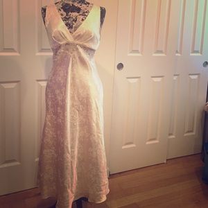 Jones New York ivory night gown