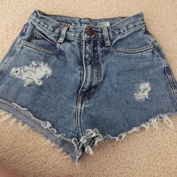 VINTAGE CALVIN KLEIN SHORTS