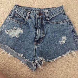 VINTAGE CALVIN KLEIN SHORTS