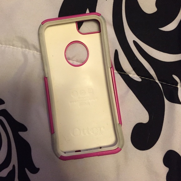 iPhone 5s otter box