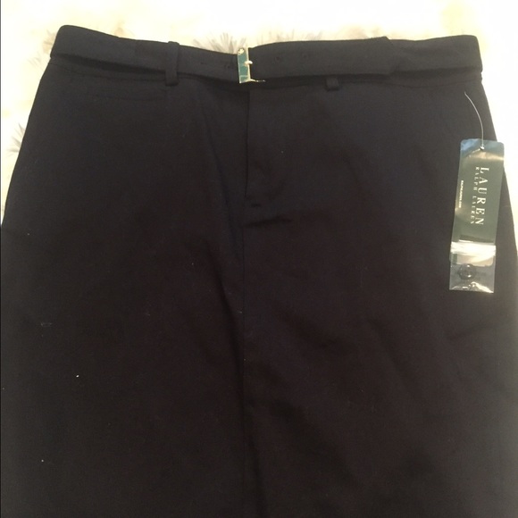 Black knee length Lauren By Ralph Lauren skirt.
