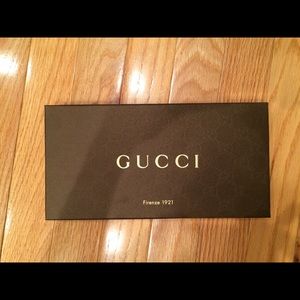 Gucci box