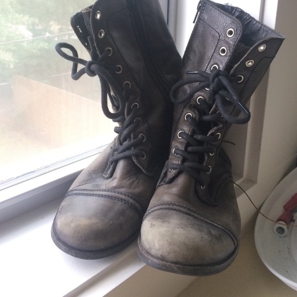 Original off-black Steve Madden combat boots