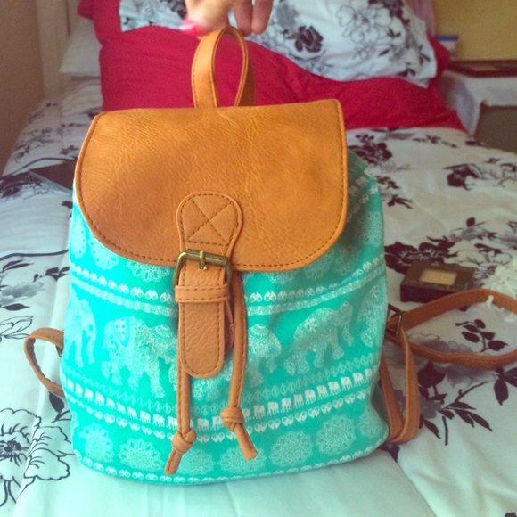 Elephant backpack 🐘🌈
