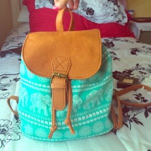 Elephant backpack 🐘🌈