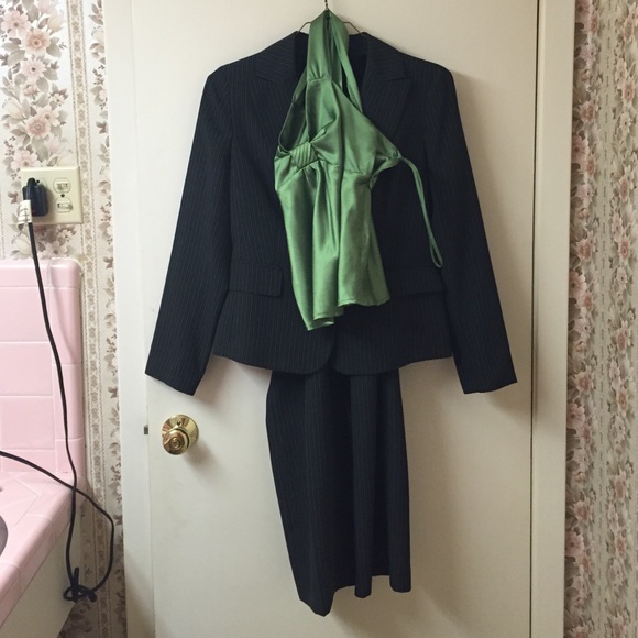 Full pants suit !