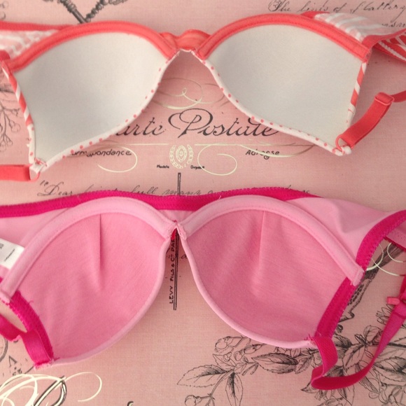 Bundle of bras - Picture 2 of 3