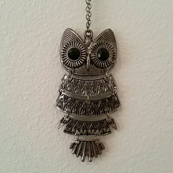 Super cute owl necklace
