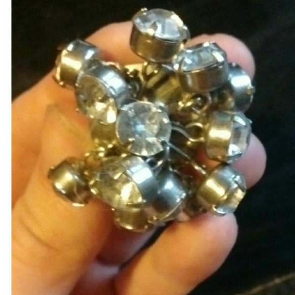 Ring - Picture 2 of 2