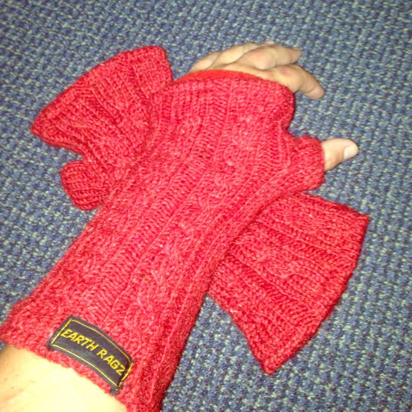Hand made finger mitts 😍💋❄️😘