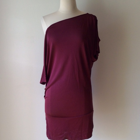 Marciano Off the Shoulder Dress - Picture 1 of 4