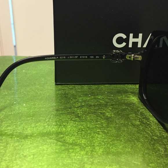 AUTHENTIC Chanel sunglasses