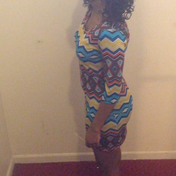 Aztec Dress - Picture 4 of 4