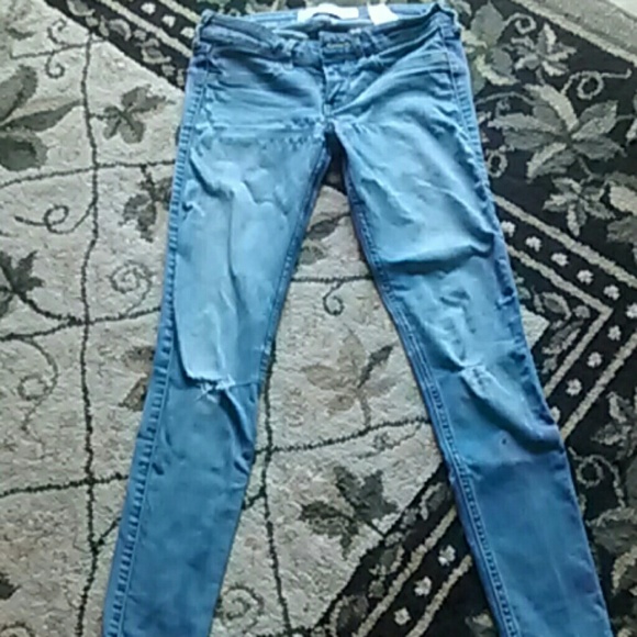 Hollister skinny jeans