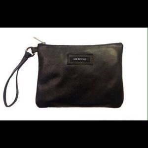 KIM MESCHES Leather Cosmetics Bag