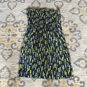 Green multicolored strapless dress