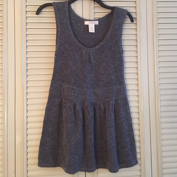 Kaisley Tops - Gorgeous sweater tank top.