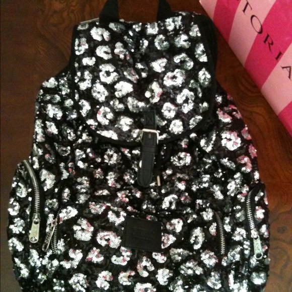 VS PINK BACKPACK!