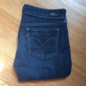 Levi's slight curve skinny jeans