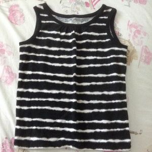 Kids clothing