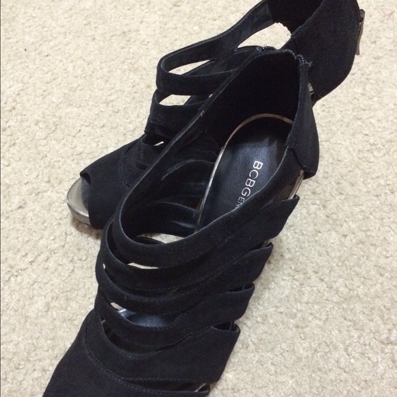 BCBG Generation Black Suede Pumps - Picture 2 of 2