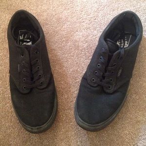 Black vans