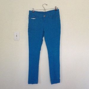 Rue 21 size 5/6 bright blue jeans