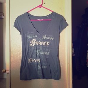 Guess t shirt