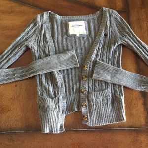 Abercrombie & Fitch sweater