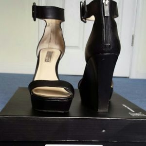 INC Black 7.5 wedges