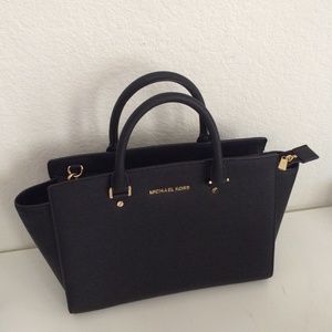 Authentic Black Michael Kors Large Selma Bag