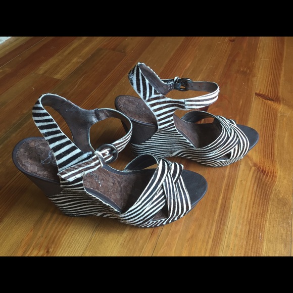 BEAUTIFUL Sam Edelman wedges