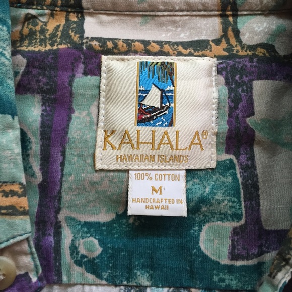 Fish button up - Picture 3 of 3
