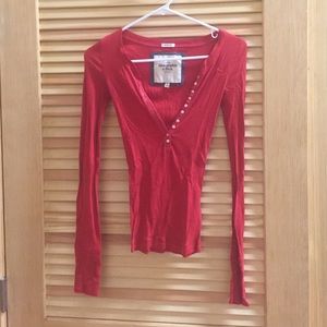 A&F stretch knit top.