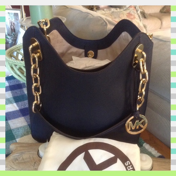 SOLD - Picture 2 of 3