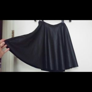 Sexy faux leather skirt