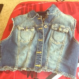 Cute cover up edgy😋