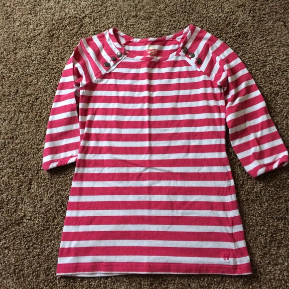 Red camel shirt
