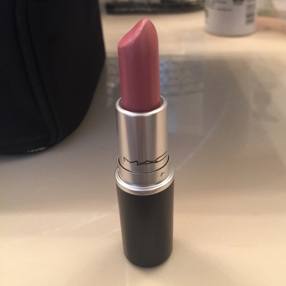 Mac lip stick